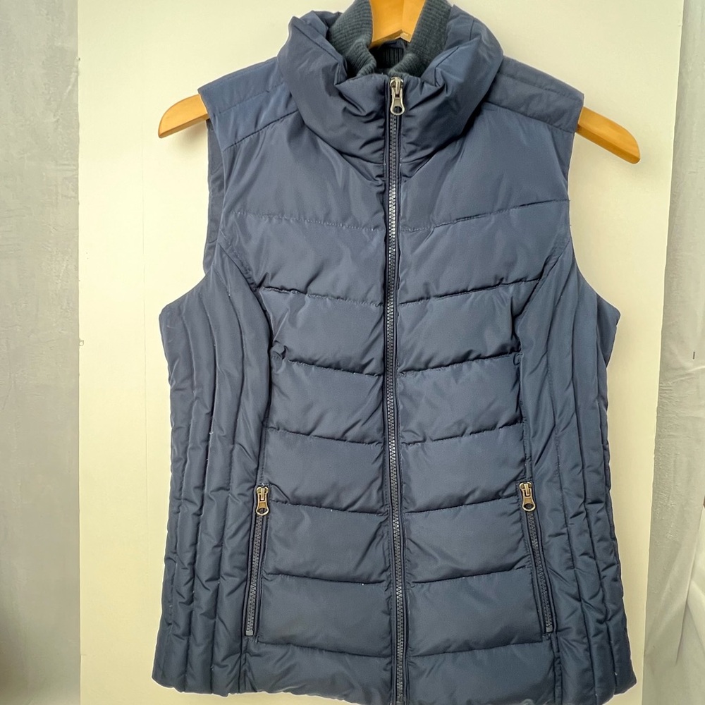 G.H. Bass Navy Women’s Down Puffer Vest - Size S
